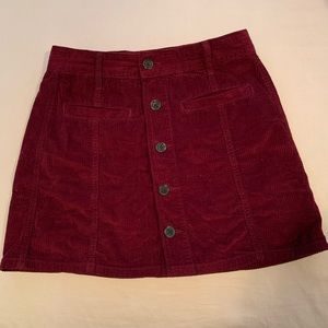 *SOLD* American Eagle burgundy corduroy mini skirt